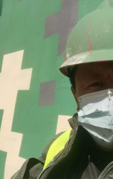 平谷迷彩漆未完全固化；